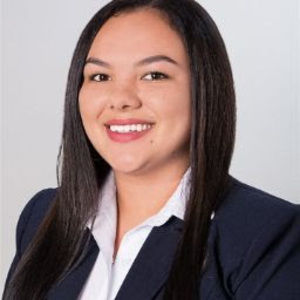 Meet your Posher, Daniela